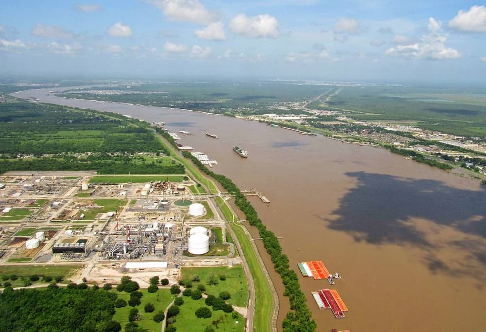 Regulator Approves $27.5B LNG Site Prep in Louisiana: Construction in 2020