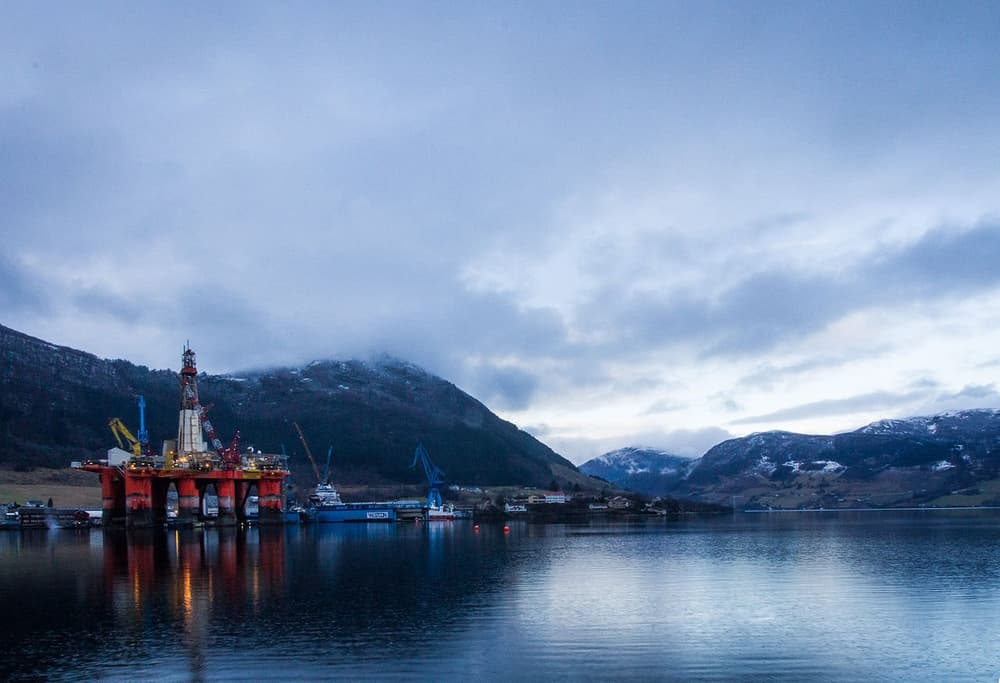 Norway Oil-Wage Talks Near Deadline as 10 Percent of Output at Risk