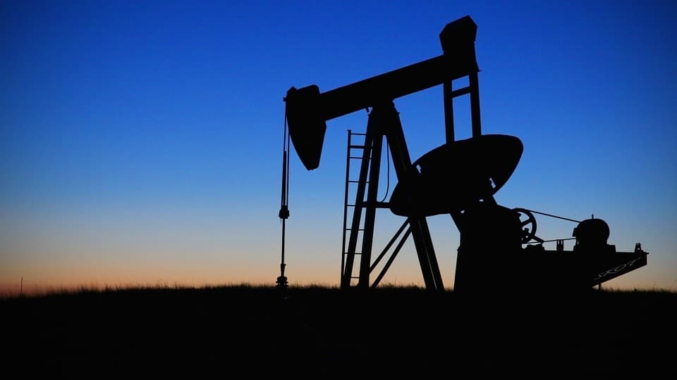 Can Oil & Gas Employment Keep Up With Production?