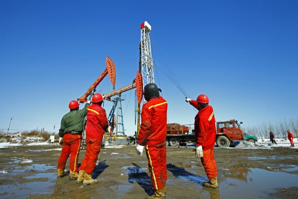 Oilfield Players Rejoice! Oil Prices Are Rebounding and Jobs Are Continuing