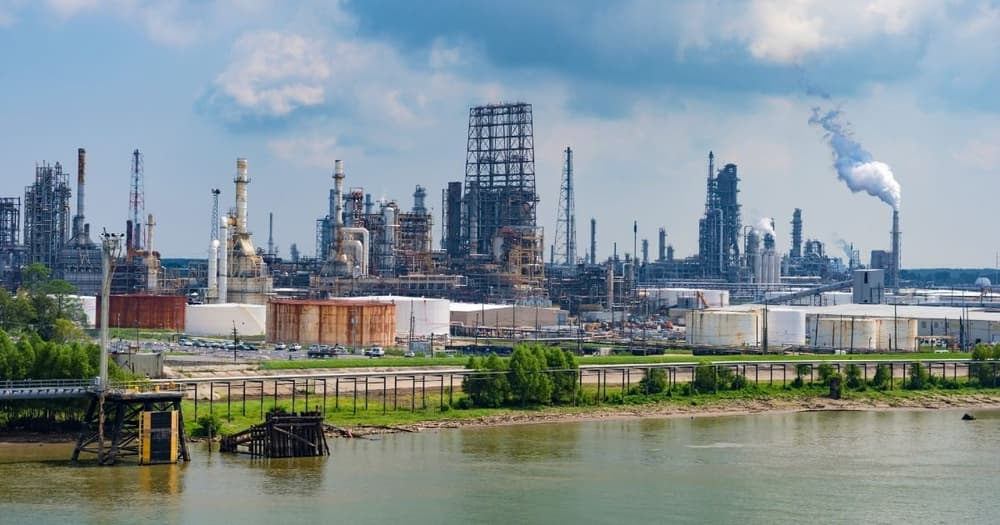 How to Find Entry-Level Oilfield, Pipeline & Refinery Jobs in Louisiana
