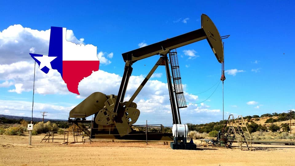 Fewer Employees Needed to Produce Oil in Texas