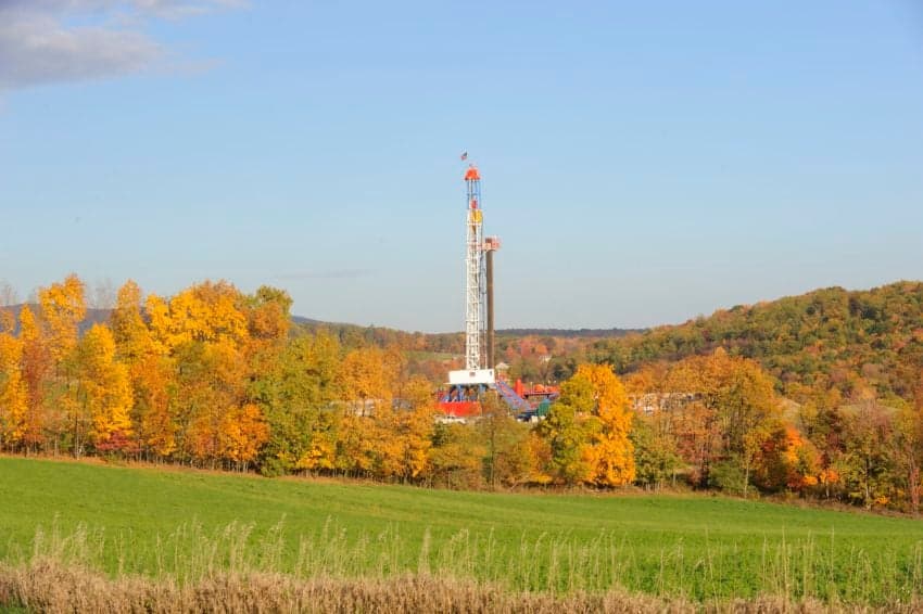First New Oil Wells in Years Being Drilled in Shale Region
