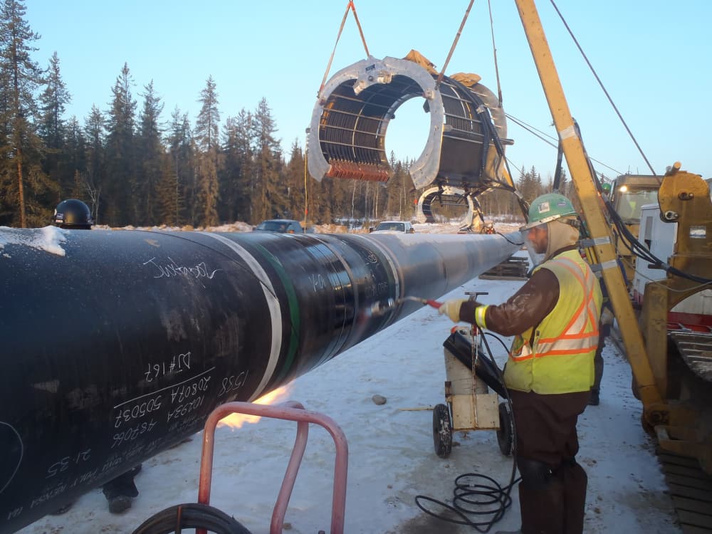 Regulator Backs Canada’s Trans Mountain Pipeline Expansion