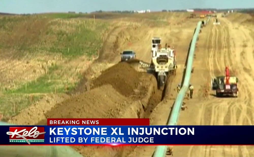 Court lifts block on $8B Keystone XL pipeline construction