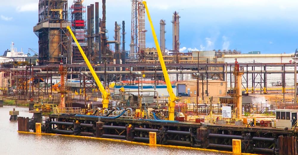 Massive 2 Million BPD Texas Oil Export Project Approved, 1400 Construction Jobs Expected
